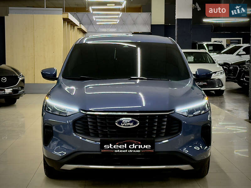 Внедорожник / Кроссовер Ford Escape 2024 в Николаеве