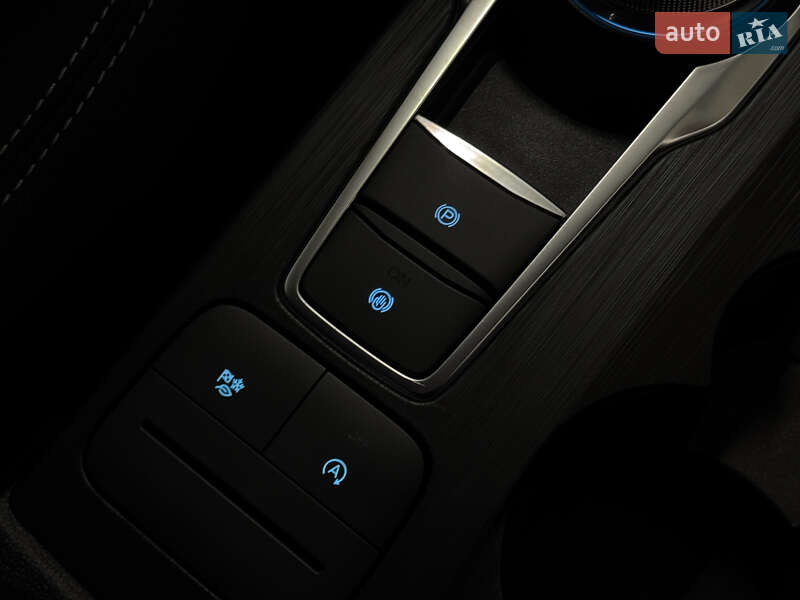 Внедорожник / Кроссовер Ford Escape 2024 в Николаеве