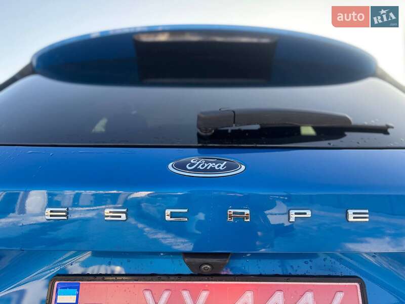 Позашляховик / Кросовер Ford Escape 2019 в Стрию