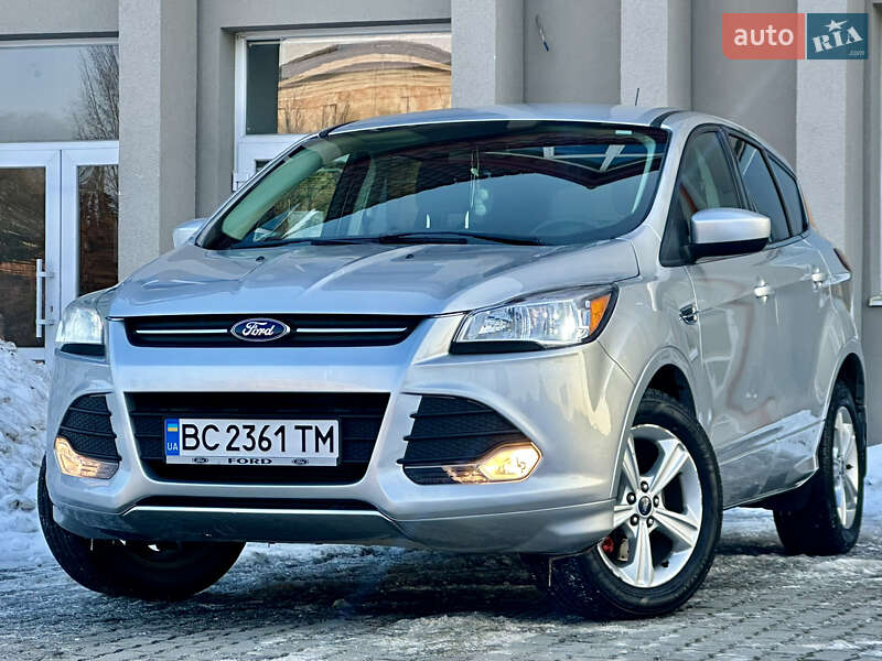 Позашляховик / Кросовер Ford Escape 2015 в Дрогобичі