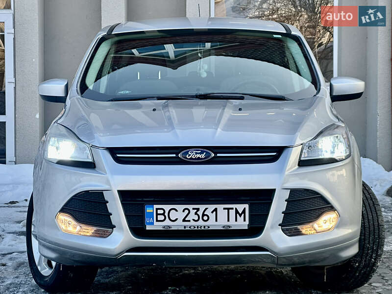 Позашляховик / Кросовер Ford Escape 2015 в Дрогобичі