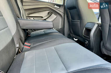 Позашляховик / Кросовер Ford Escape 2015 в Дрогобичі