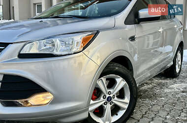 Позашляховик / Кросовер Ford Escape 2015 в Дрогобичі