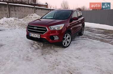 Позашляховик / Кросовер Ford Escape 2018 в Львові