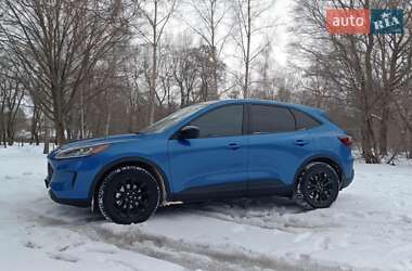 Позашляховик / Кросовер Ford Escape 2020 в Шостці