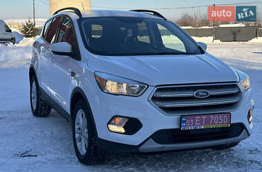 Позашляховик / Кросовер Ford Escape 2018 в Дубні