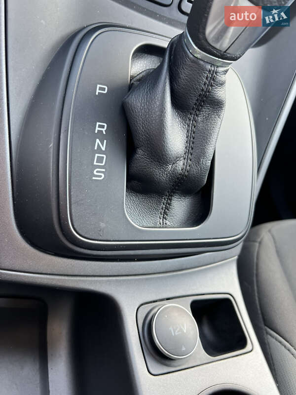 Позашляховик / Кросовер Ford Escape 2014 в Миколаєві