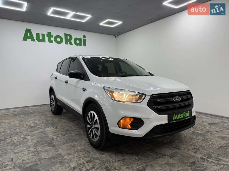 Внедорожник / Кроссовер Ford Escape 2017 в Одессе