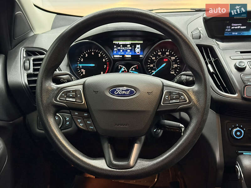 Внедорожник / Кроссовер Ford Escape 2017 в Одессе