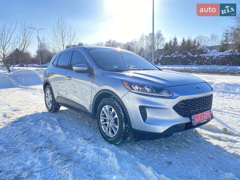 Внедорожник / Кроссовер Ford Escape 2021 в Львове