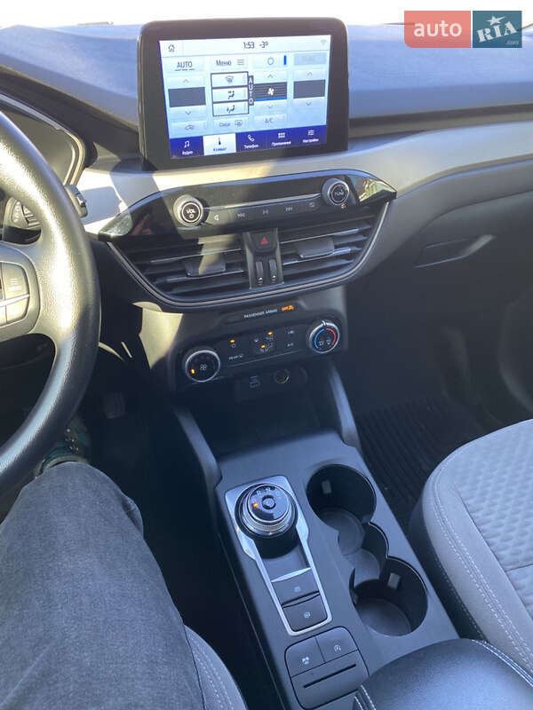 Внедорожник / Кроссовер Ford Escape 2021 в Львове