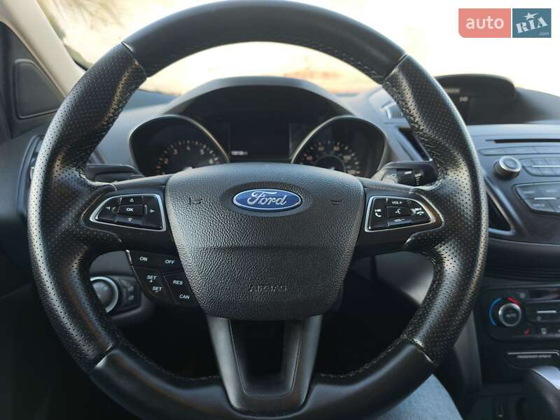 Позашляховик / Кросовер Ford Escape 2017 в Стрию фото 12 Позашляховик / Кросовер Ford Escape 2017 в Стрию