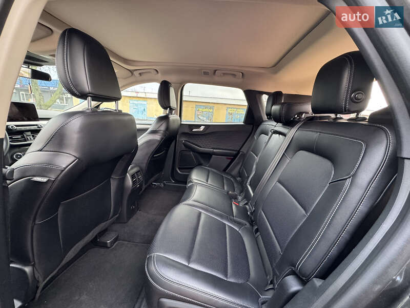 Внедорожник / Кроссовер Ford Escape 2020 в Полтаве