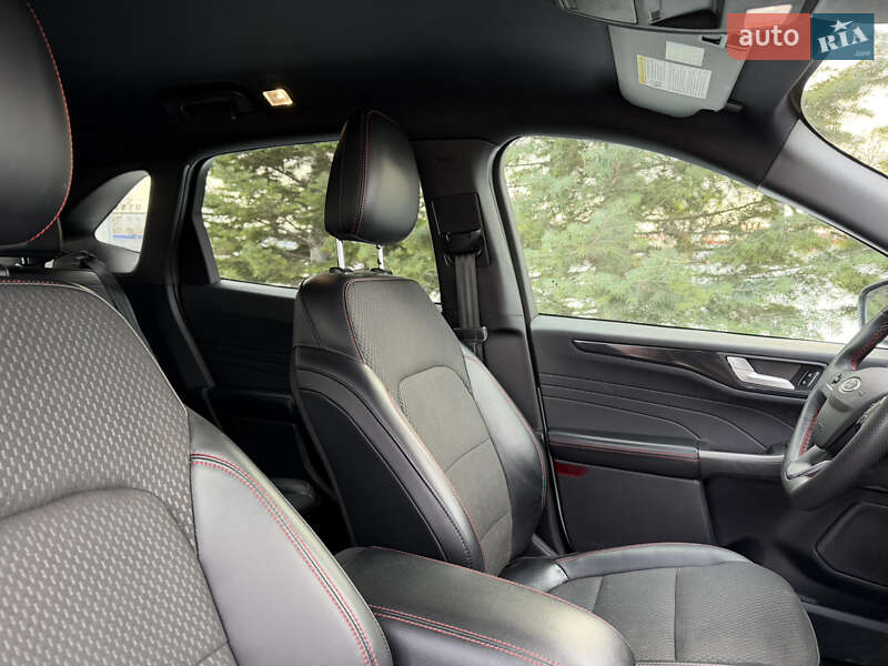 Позашляховик / Кросовер Ford Escape 2023 в Одесі