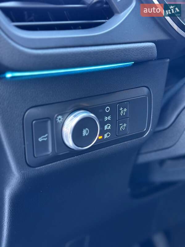 Внедорожник / Кроссовер Ford Escape 2020 в Барышевке