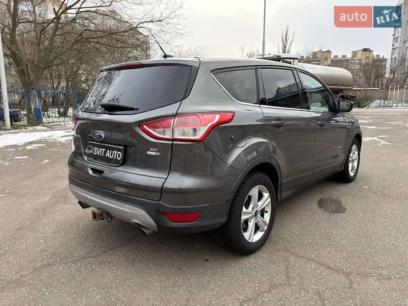Внедорожник / Кроссовер Ford Escape 2015 в Николаеве