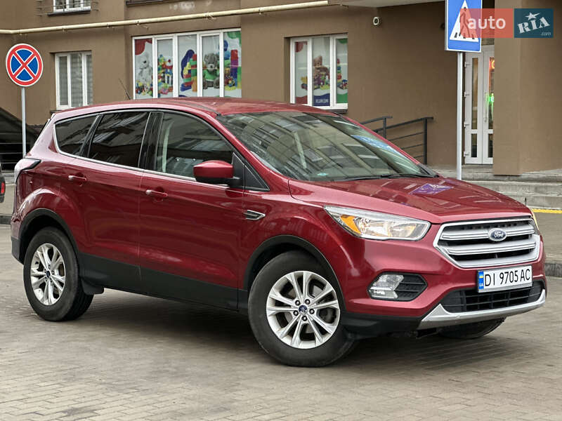 Позашляховик / Кросовер Ford Escape 2016 в Львові фото 13 Позашляховик / Кросовер Ford Escape 2016 в Львові