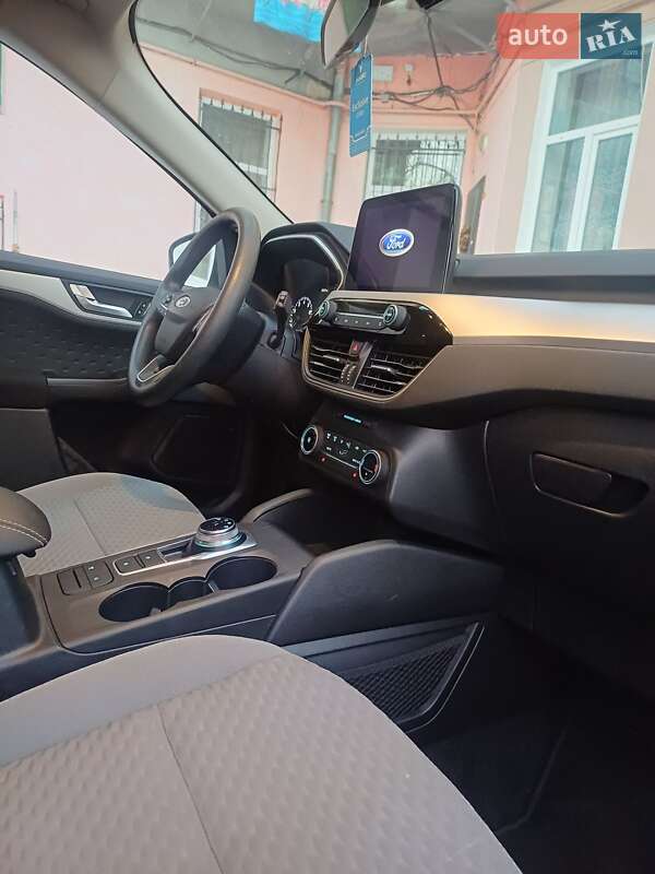 Внедорожник / Кроссовер Ford Escape 2019 в Стрые фото 10 Внедорожник / Кроссовер Ford Escape 2019 в Стрые