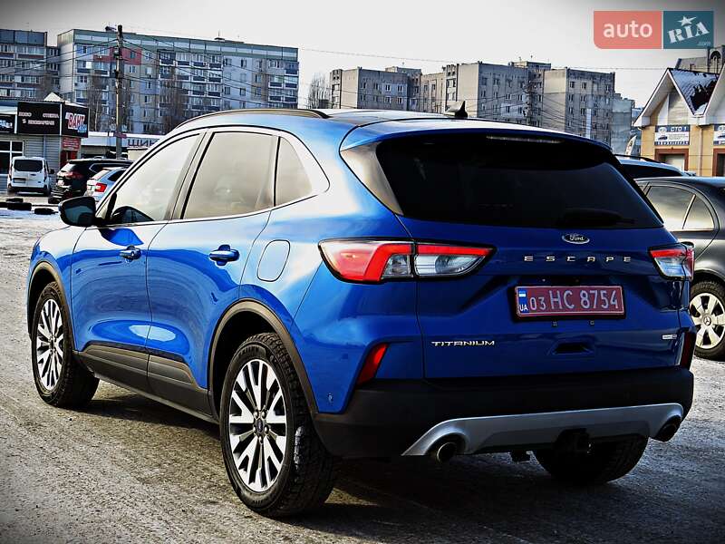 Позашляховик / Кросовер Ford Escape 2020 в Черкасах