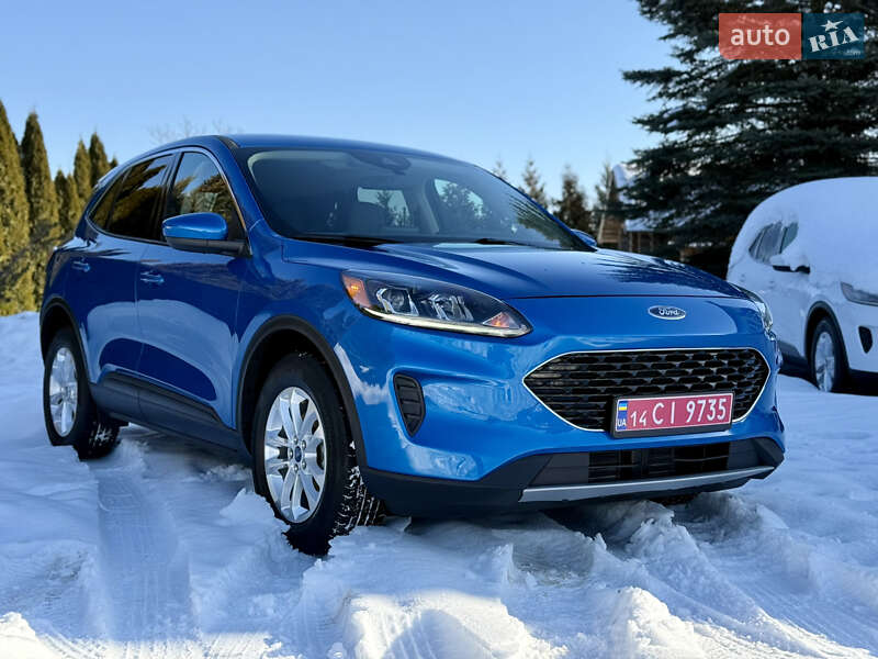 Позашляховик / Кросовер Ford Escape 2020 в Львові