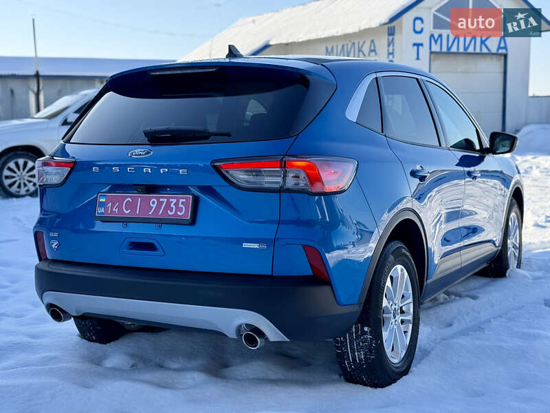 Позашляховик / Кросовер Ford Escape 2020 в Львові