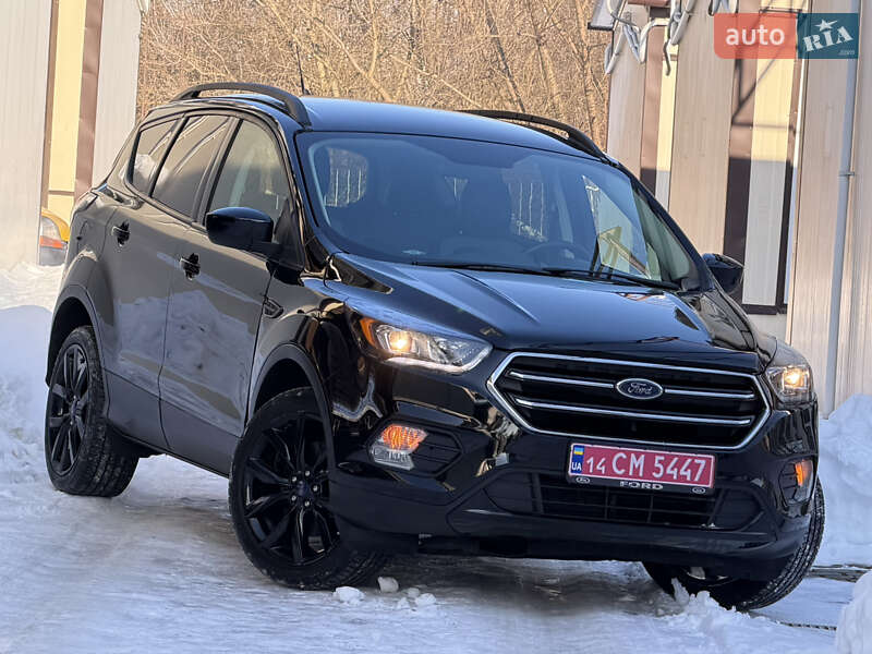 Позашляховик / Кросовер Ford Escape 2018 в Дрогобичі