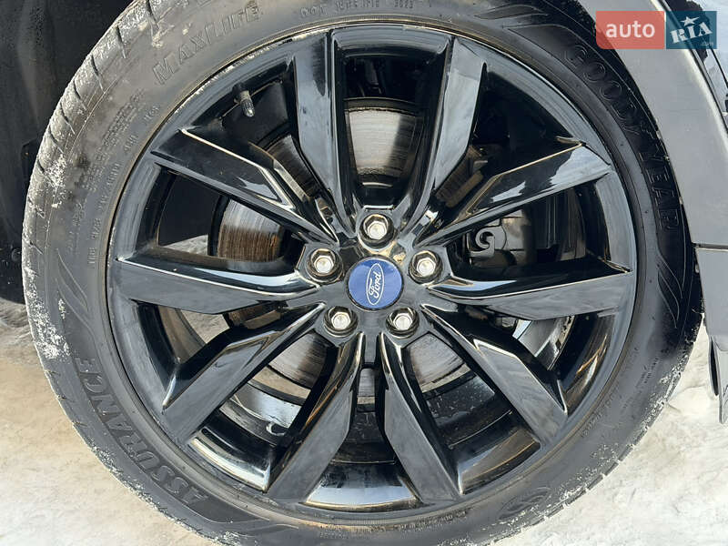 Позашляховик / Кросовер Ford Escape 2018 в Дрогобичі