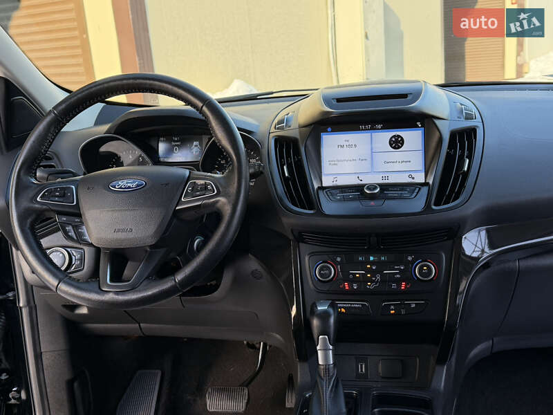 Позашляховик / Кросовер Ford Escape 2018 в Дрогобичі