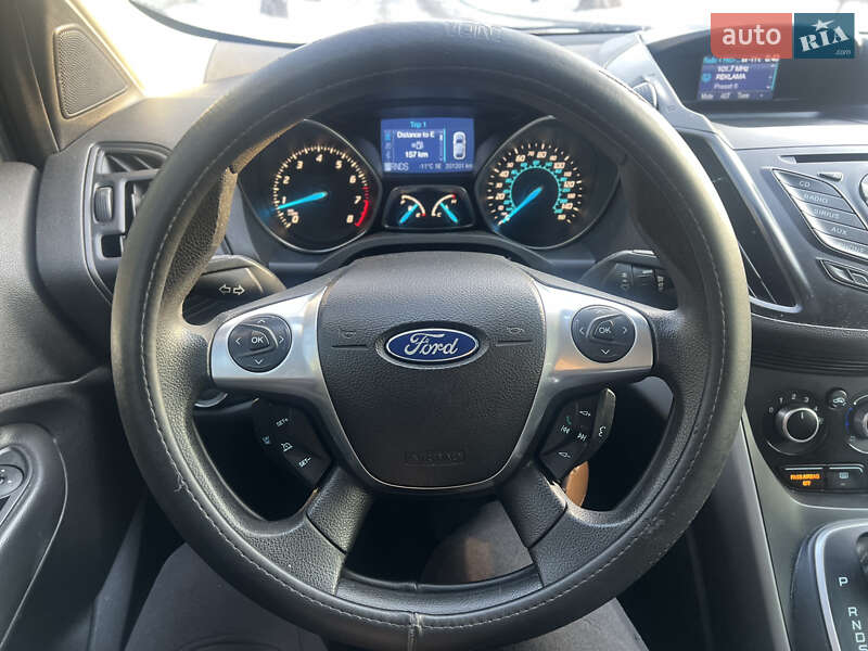 Внедорожник / Кроссовер Ford Escape 2012 в Кременчуге