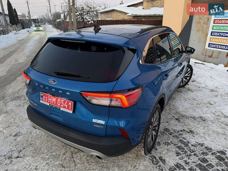 Позашляховик / Кросовер Ford Escape 2020 в Рівному