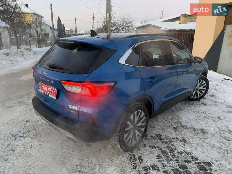 Позашляховик / Кросовер Ford Escape 2020 в Рівному