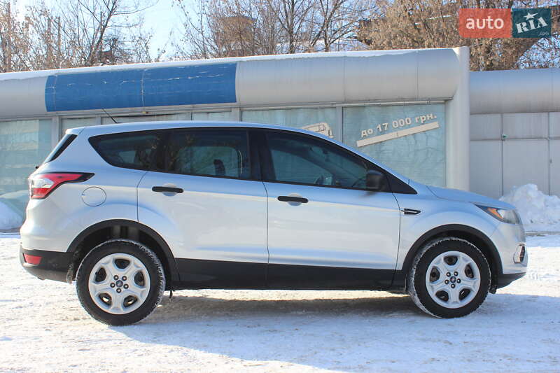 Позашляховик / Кросовер Ford Escape 2018 в Дніпрі