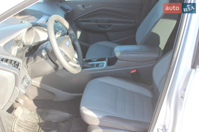 Позашляховик / Кросовер Ford Escape 2018 в Дніпрі