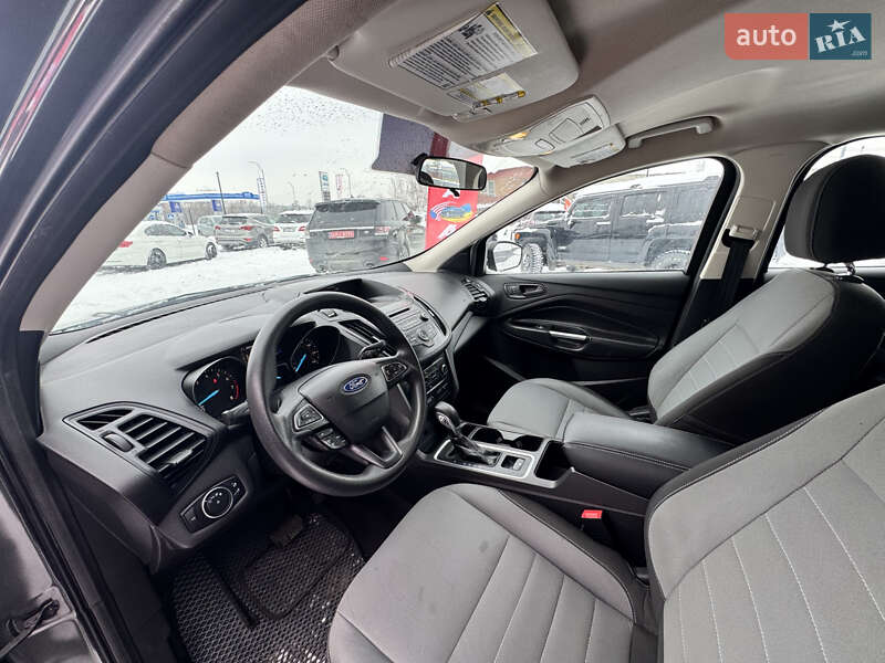 Внедорожник / Кроссовер Ford Escape 2016 в Остроге фото 18 Внедорожник / Кроссовер Ford Escape 2016 в Остроге