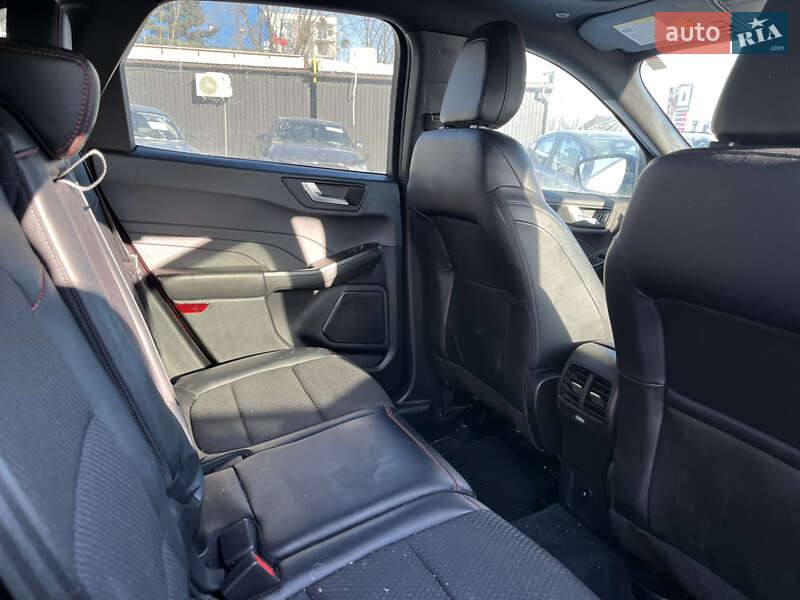 Позашляховик / Кросовер Ford Escape 2023 в Львові фото 17 Позашляховик / Кросовер Ford Escape 2023 в Львові