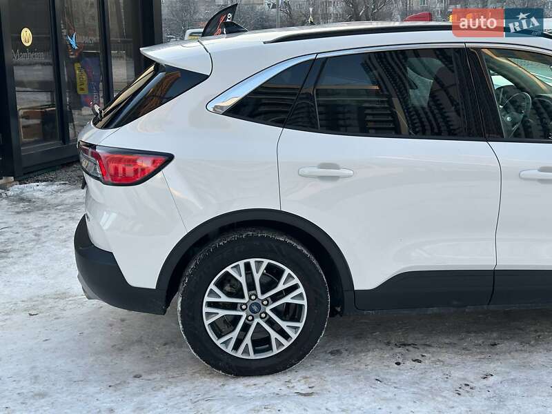 Внедорожник / Кроссовер Ford Escape 2020 в Киеве фото 9 Внедорожник / Кроссовер Ford Escape 2020 в Киеве
