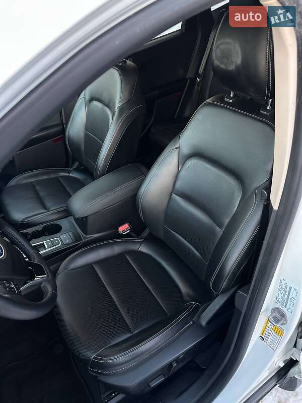 Внедорожник / Кроссовер Ford Escape 2020 в Киеве фото 18 Внедорожник / Кроссовер Ford Escape 2020 в Киеве