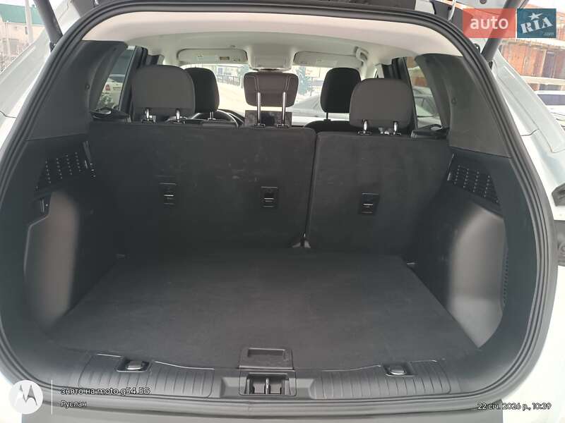 Внедорожник / Кроссовер Ford Escape 2023 в Хусте