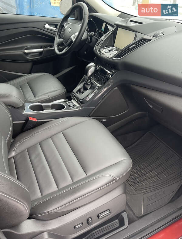 Внедорожник / Кроссовер Ford Escape 2015 в Тернополе фото 42 Внедорожник / Кроссовер Ford Escape 2015 в Тернополе