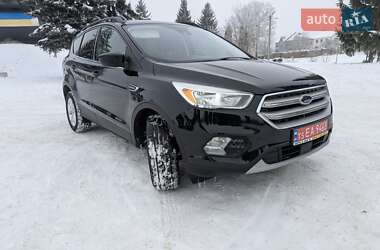 Внедорожник / Кроссовер Ford Escape 2018 в Дубно