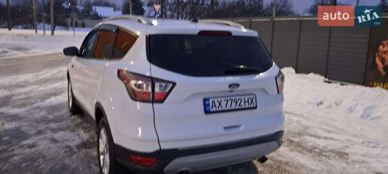 Внедорожник / Кроссовер Ford Escape 2017 в Харькове фото 8 Внедорожник / Кроссовер Ford Escape 2017 в Харькове