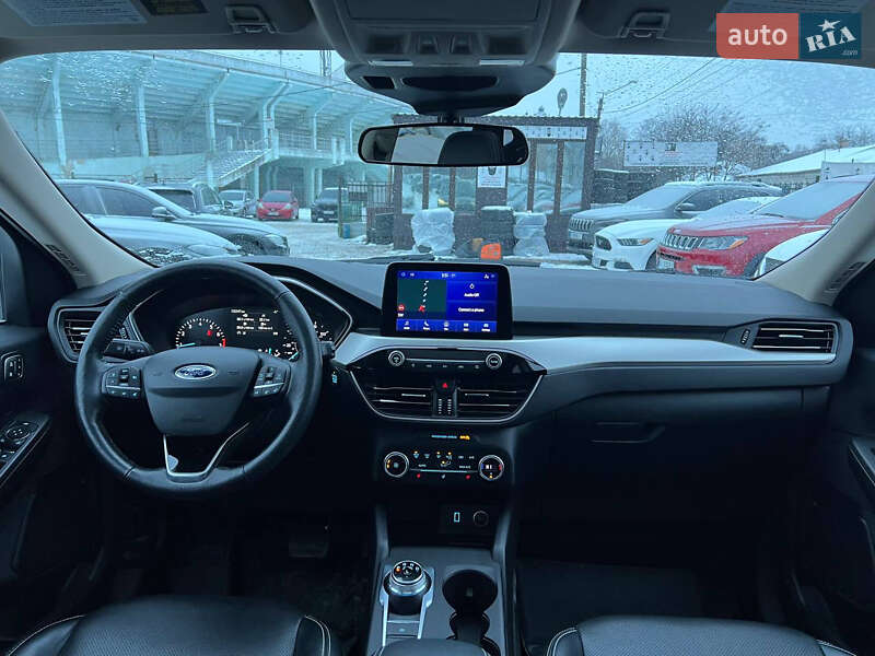 Внедорожник / Кроссовер Ford Escape 2020 в Полтаве