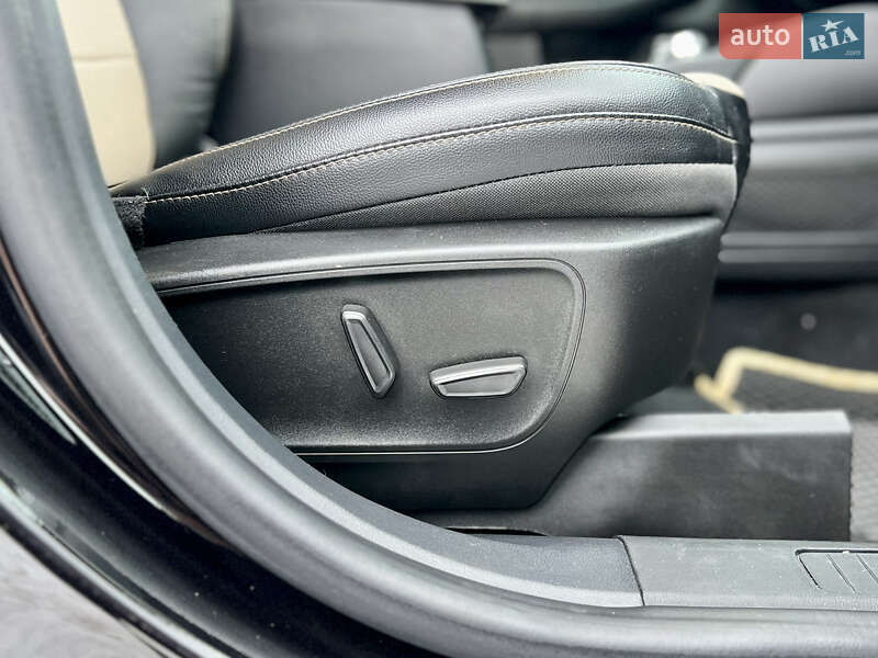 Позашляховик / Кросовер Ford Escape 2022 в Києві