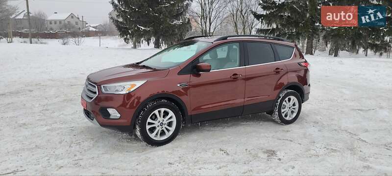Позашляховик / Кросовер Ford Escape 2018 в Дубні фото 14 Позашляховик / Кросовер Ford Escape 2018 в Дубні