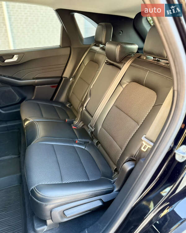 Позашляховик / Кросовер Ford Escape 2023 в Києві