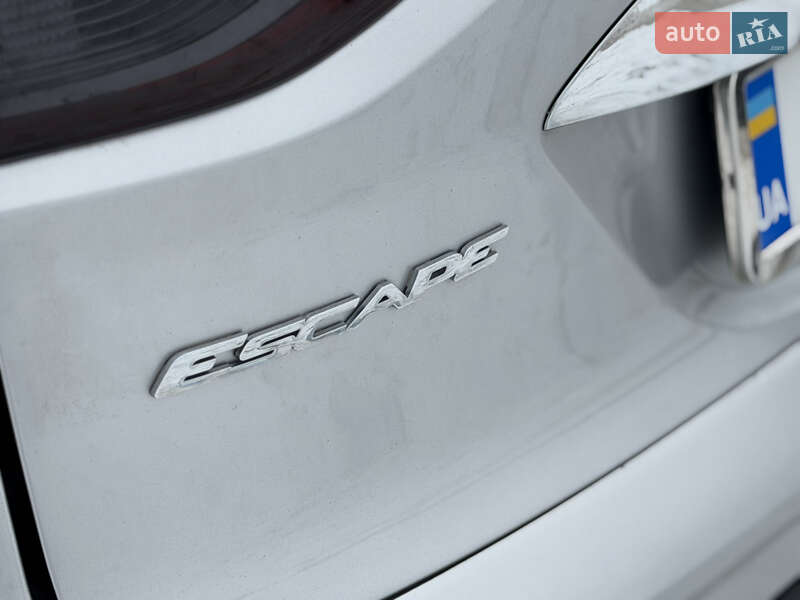 Позашляховик / Кросовер Ford Escape 2016 в Вінниці фото 14 Позашляховик / Кросовер Ford Escape 2016 в Вінниці