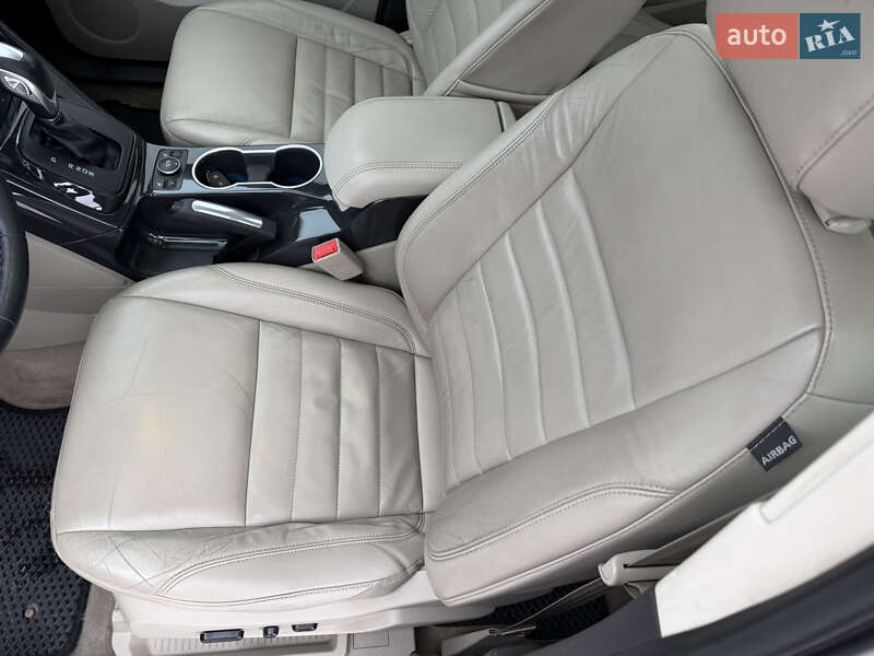 Позашляховик / Кросовер Ford Escape 2016 в Вінниці фото 40 Позашляховик / Кросовер Ford Escape 2016 в Вінниці