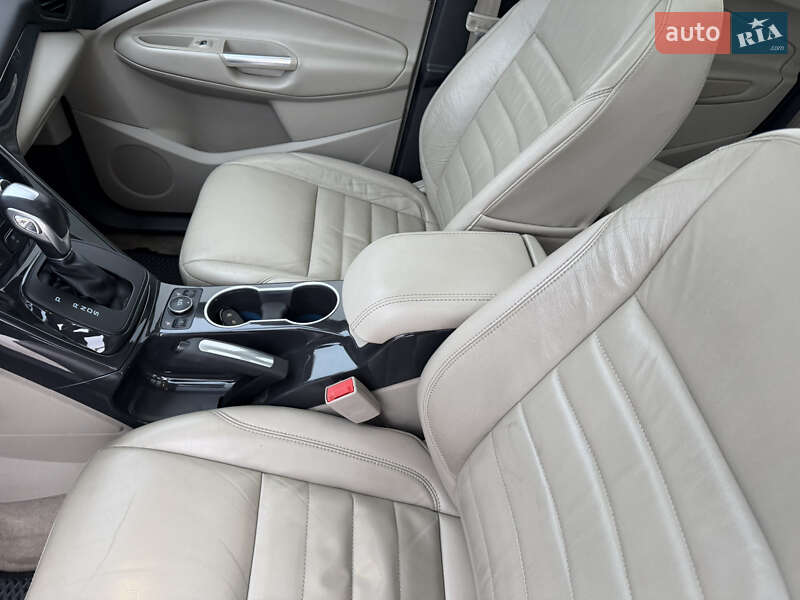 Позашляховик / Кросовер Ford Escape 2016 в Вінниці фото 44 Позашляховик / Кросовер Ford Escape 2016 в Вінниці