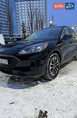 Позашляховик / Кросовер Ford Escape 2020 в Києві