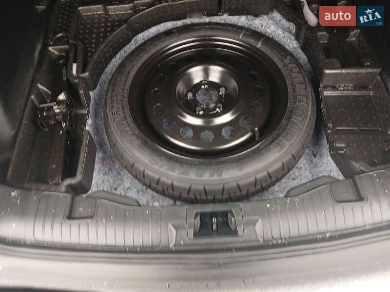 Внедорожник / Кроссовер Ford Escape 2025 в Софиевской Борщаговке фото 2 Внедорожник / Кроссовер Ford Escape 2025 в Софиевской Борщаговке